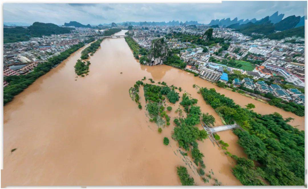 高清航拍桂林暴雨洪水,最严重的地方一目了然!_山桥_伏波山_漓江