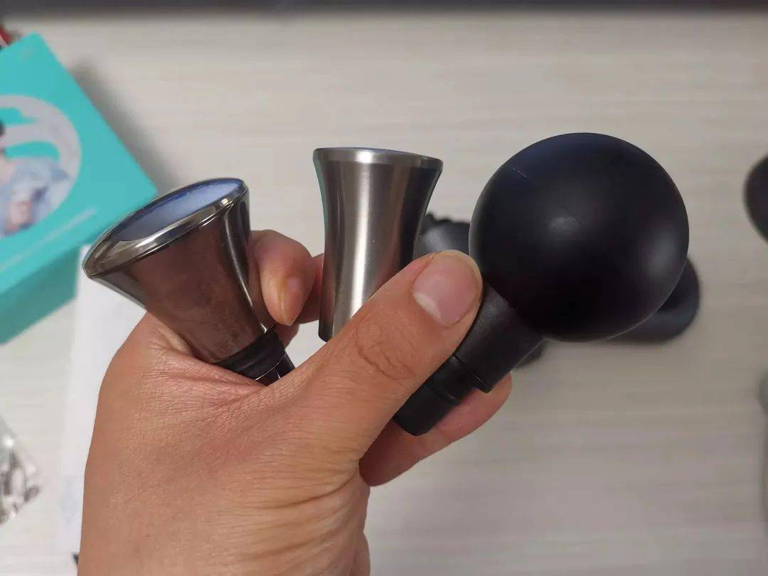 全面测评8款热门筋膜枪,帮你选出性价比之王!_按摩_运动_动力