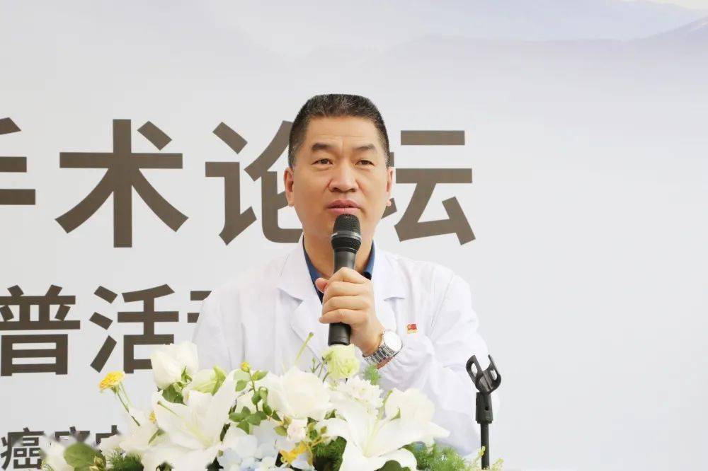 王启林查勇陈楠现场还有序开展了达芬奇科普试驾体验活动,一方面让