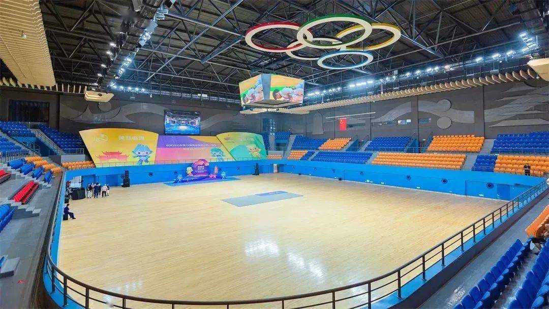 瓜沥文体中心副馆篮球,羽毛球已阶段性开放营业