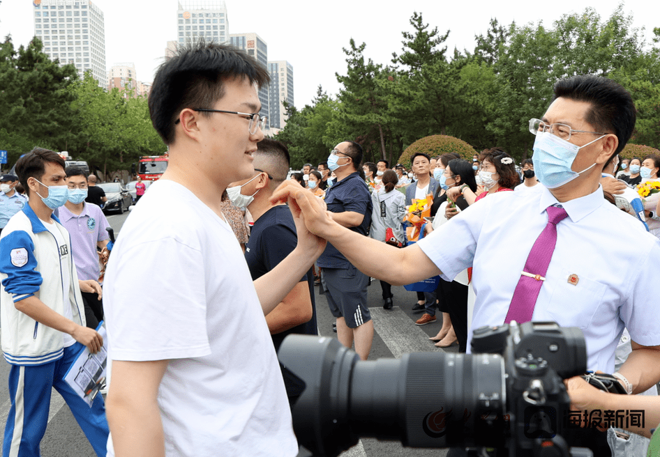 下一站,大學_李釗銘_鮮花_威海