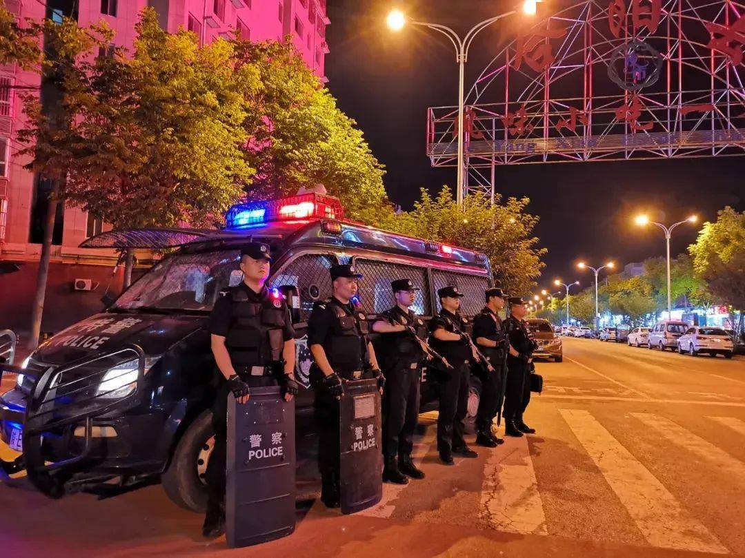 合阳公安巡特警"三个加强"全面开展夏季社会面巡逻防控工作_街面_武装