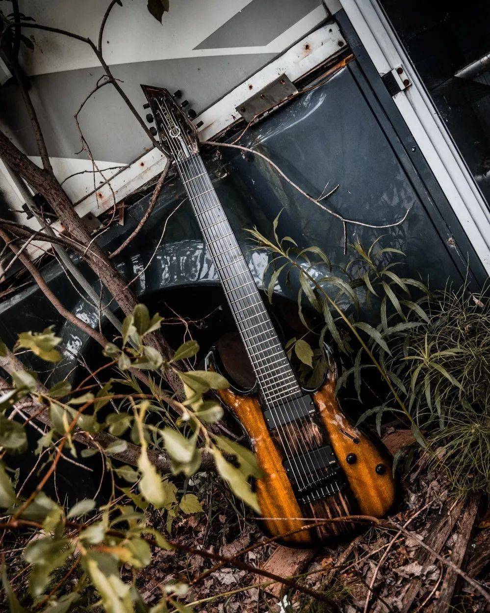 重磅| 弘力乐器正式代理加拿大军工风重型吉他品牌guerilla吉他品牌