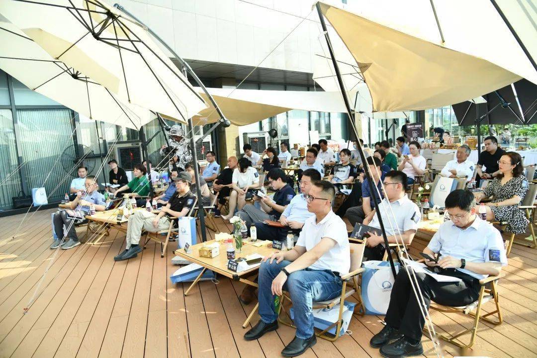 集聚芯人才引领芯质量天宁经开区举办半导体沙龙活动