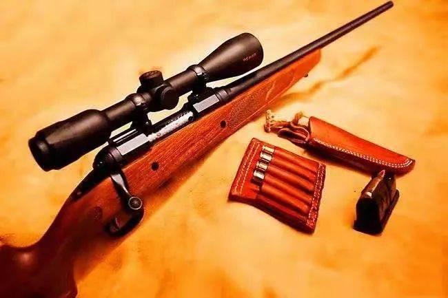 ⑴,弓箭狩猎训练,一对一指导学员,掌握基础的弓箭狩猎技术⑵,猎枪狩猎