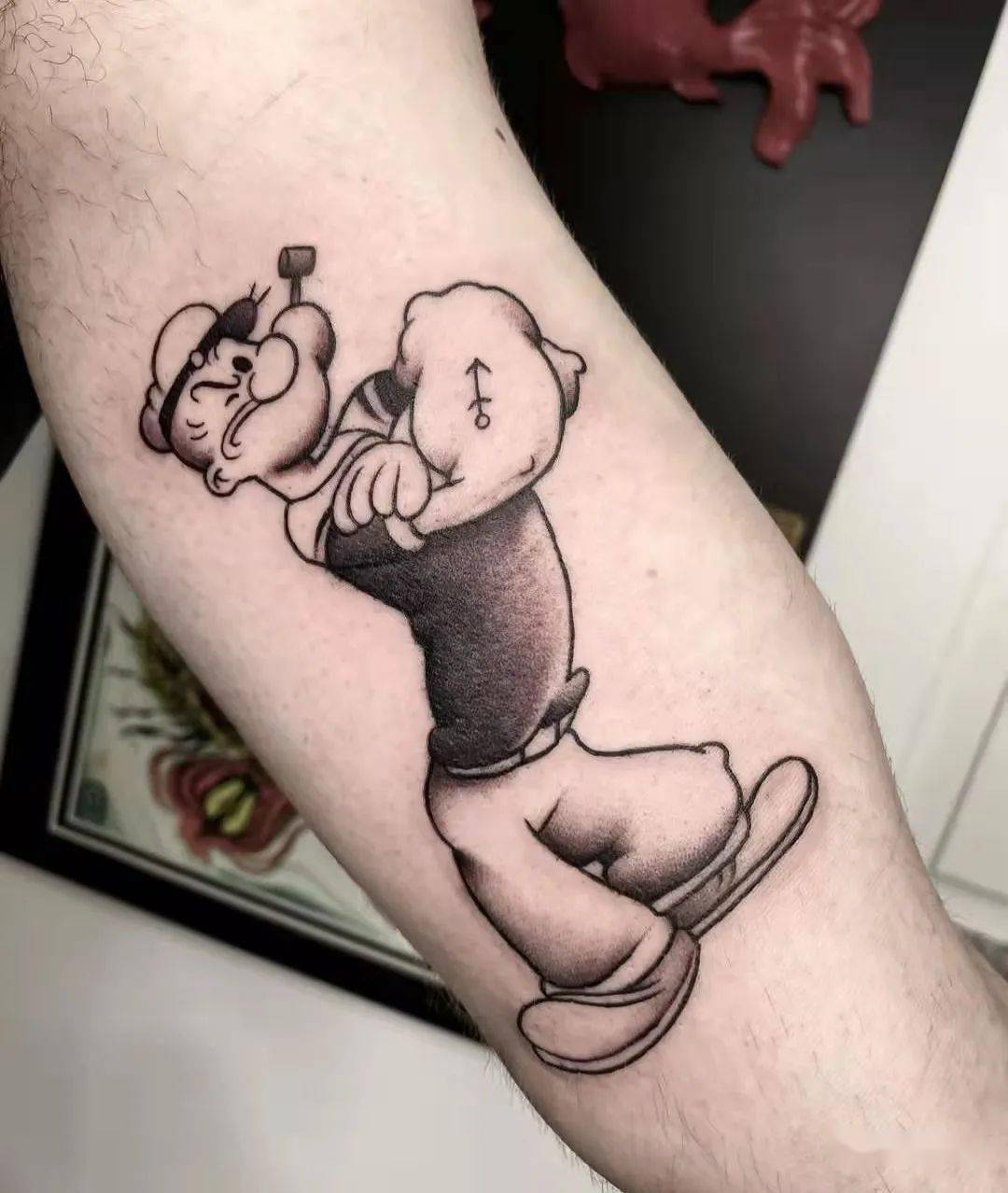 爱吃菠菜的大力水手纹身_奥利佛_studios_漫画