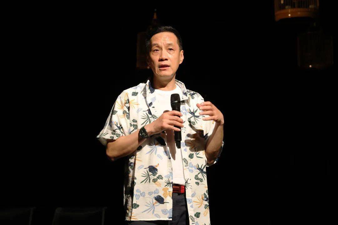 除了闫锐与杨佳音两位导演,阿楠,邹健,杨琪芳,孙骁潇,李京旭,朱晓鹏