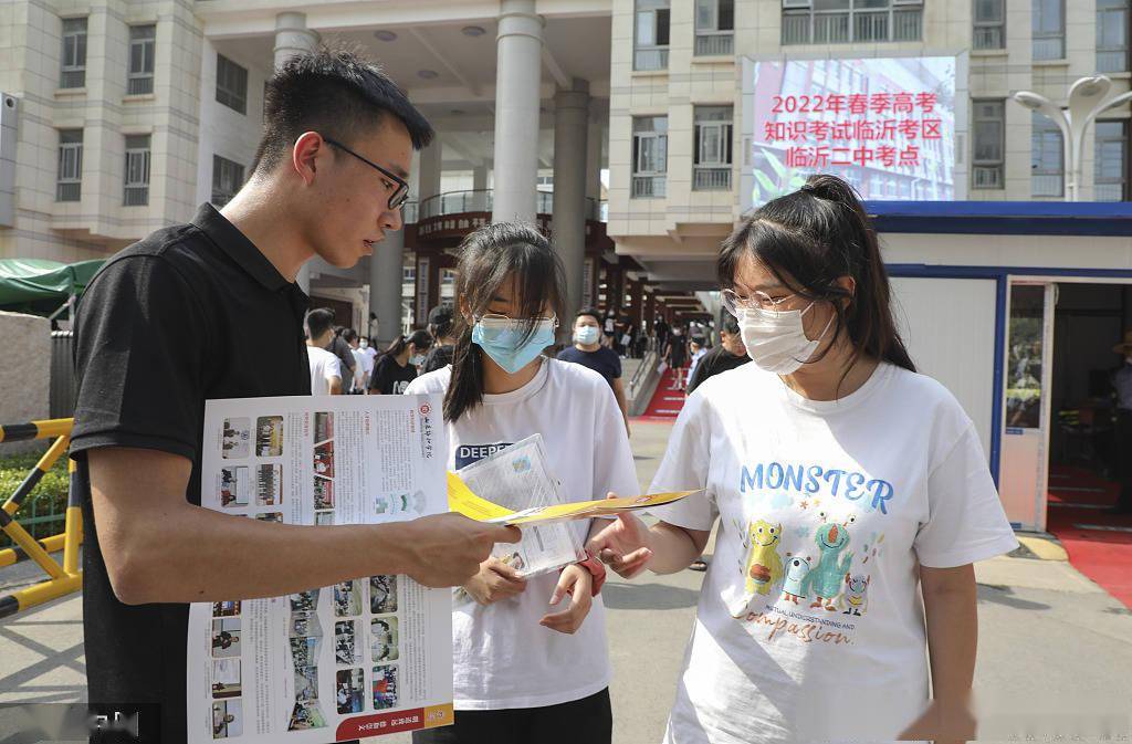 普通高中學生,也可以通過綜招等渠道參加春季高考.