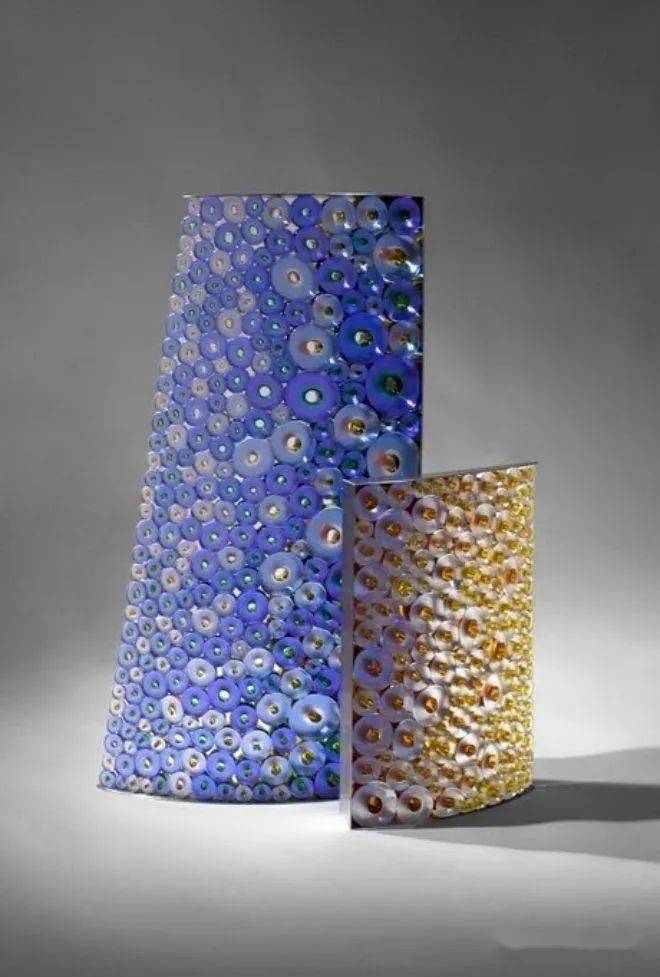 dylan martinez/装水的塑料袋_玻璃_艺术网_中国