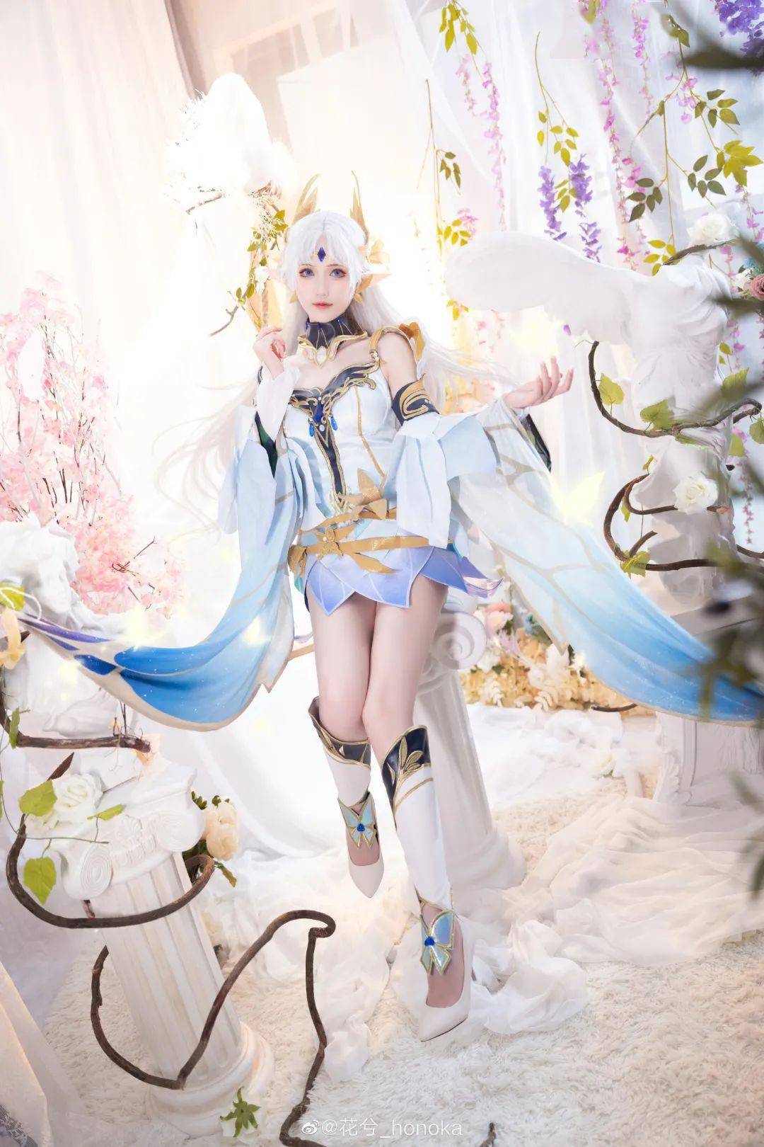 二次元cos貂蝉少女