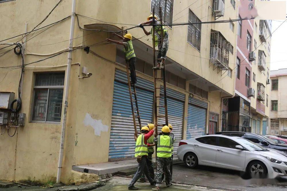 文明创建 | 整治"空中飞线",北岸在行动_进行_东埔镇_农贸市场