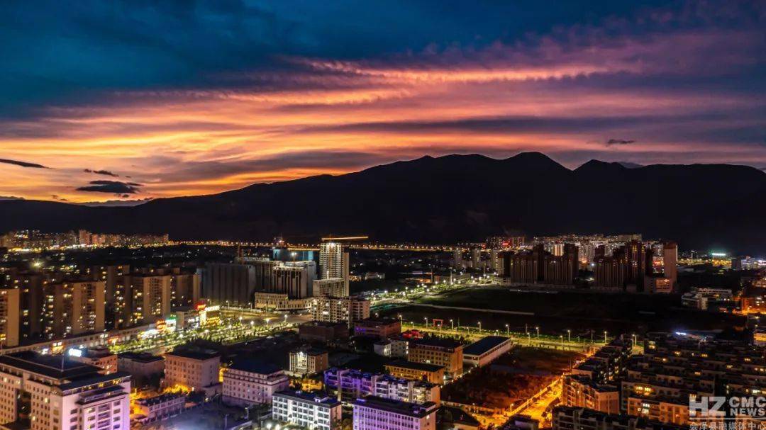 浪漫航拍夏至会泽县城