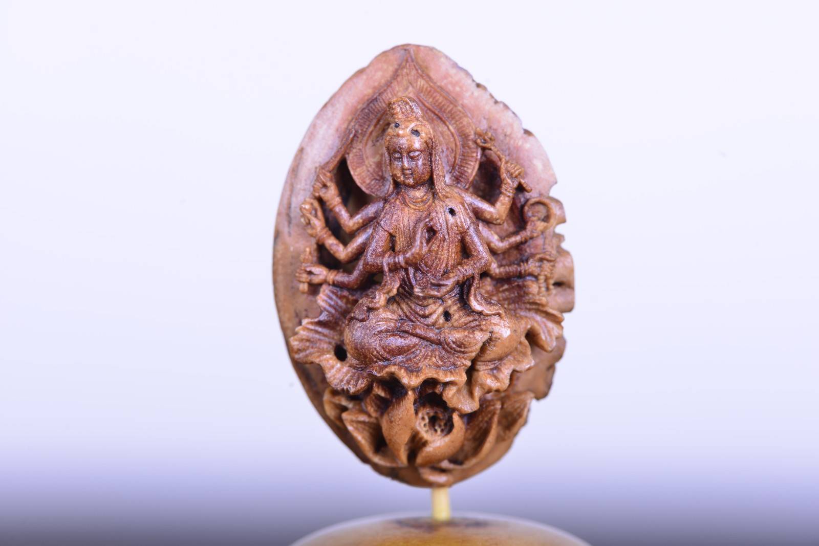 考名扬《千手观音》史同刚《仕女》宋桂荣《渔舟唱晚