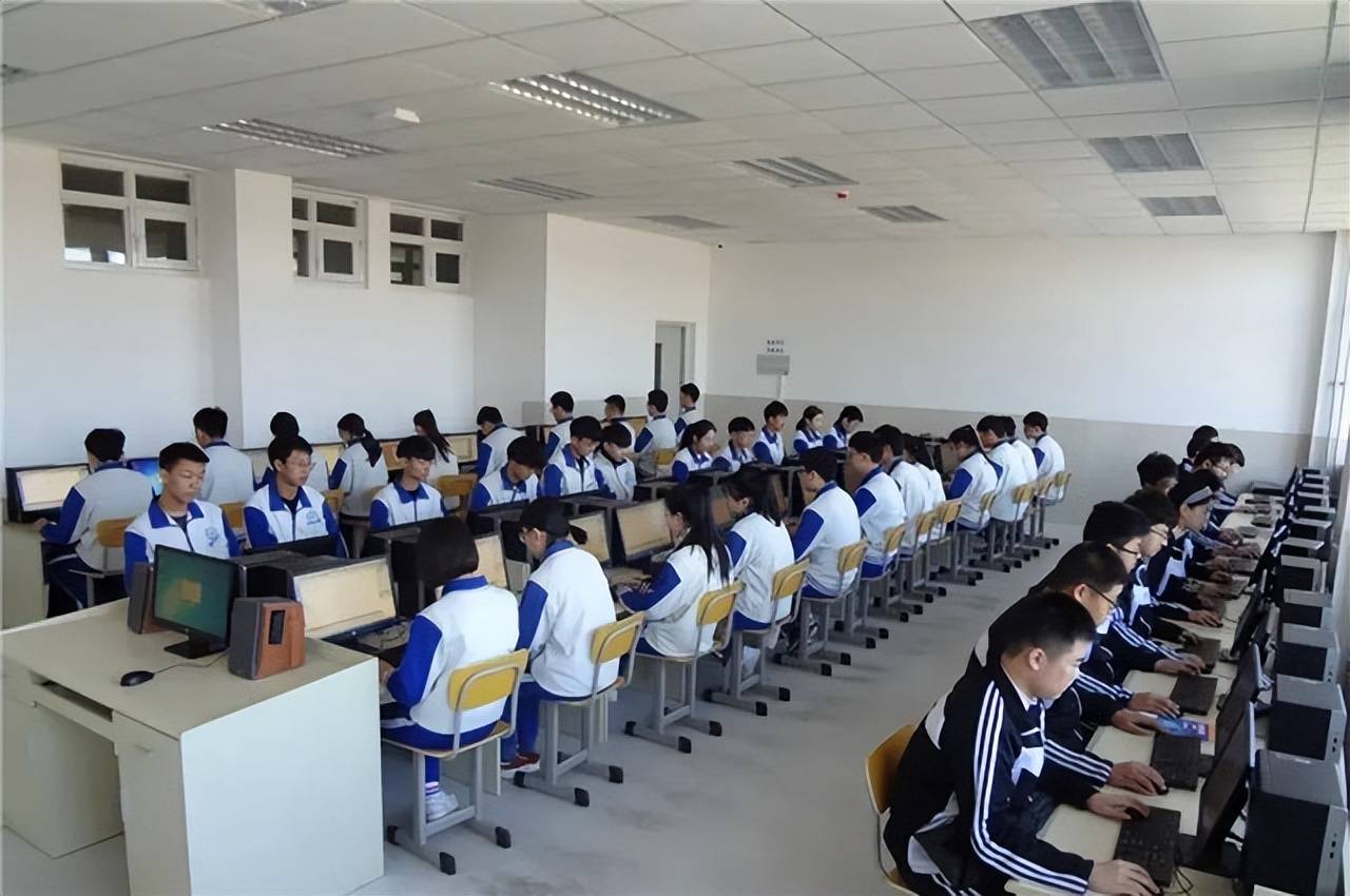 威海市职业中等专业学校成就你梦想的地方