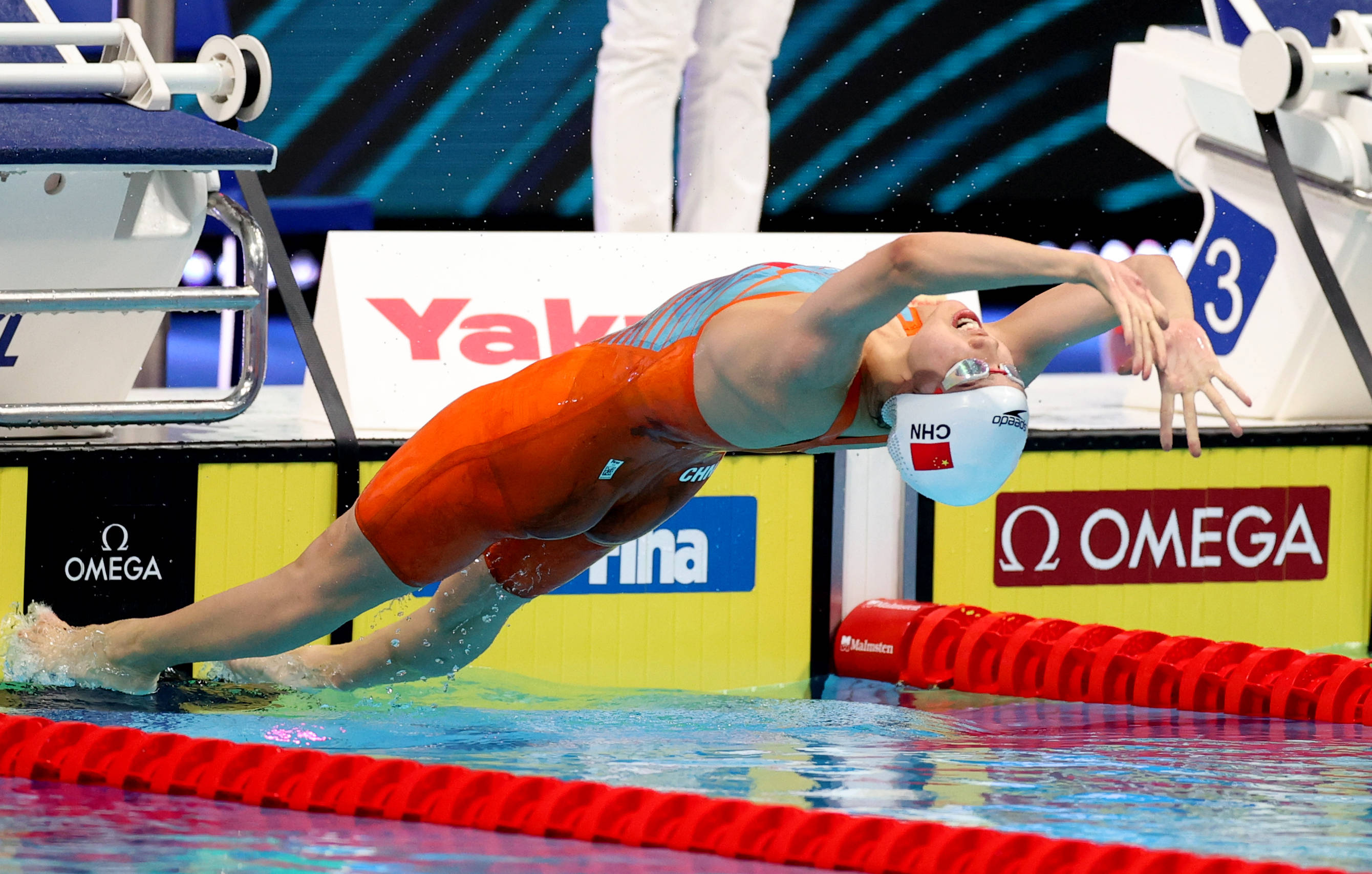 游泳世锦赛彭旭玮晋级女子200米仰泳决赛