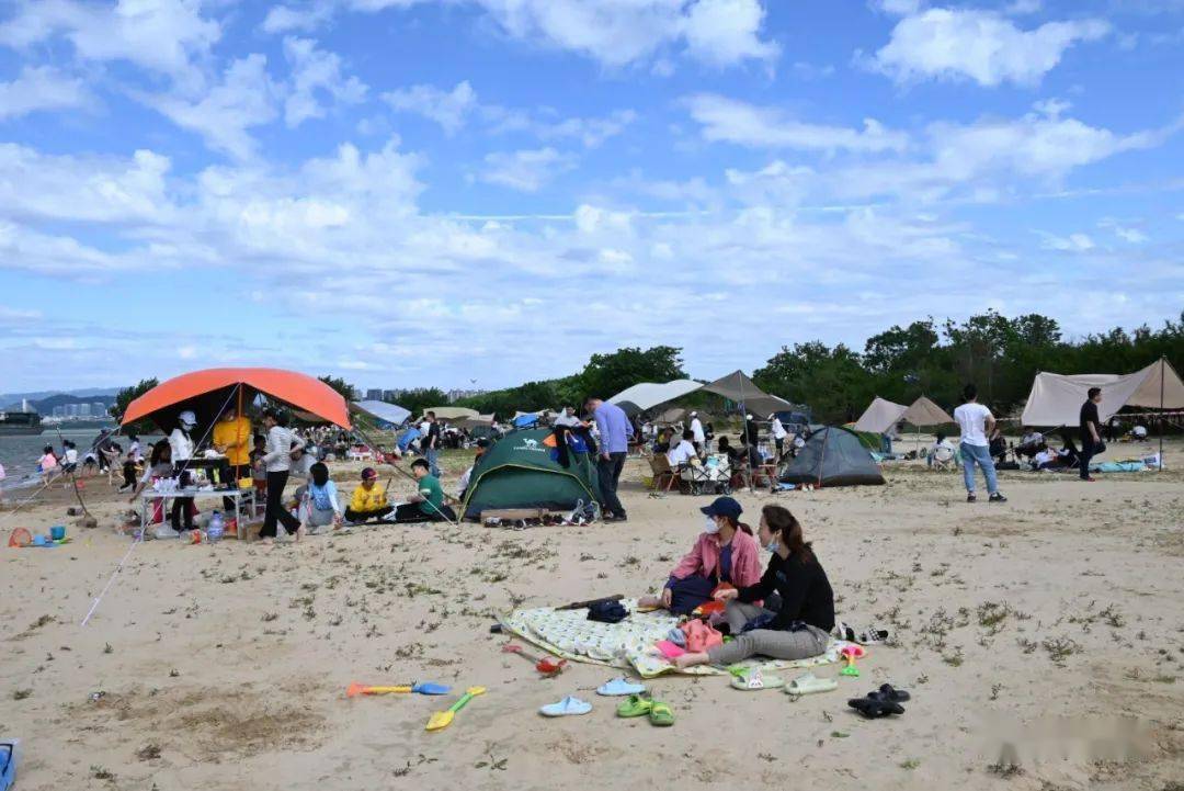 "我们正通过打造侯官培训基地,研学基地,露营基地,乡