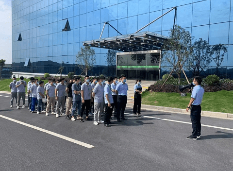 上饶晶科能源图片