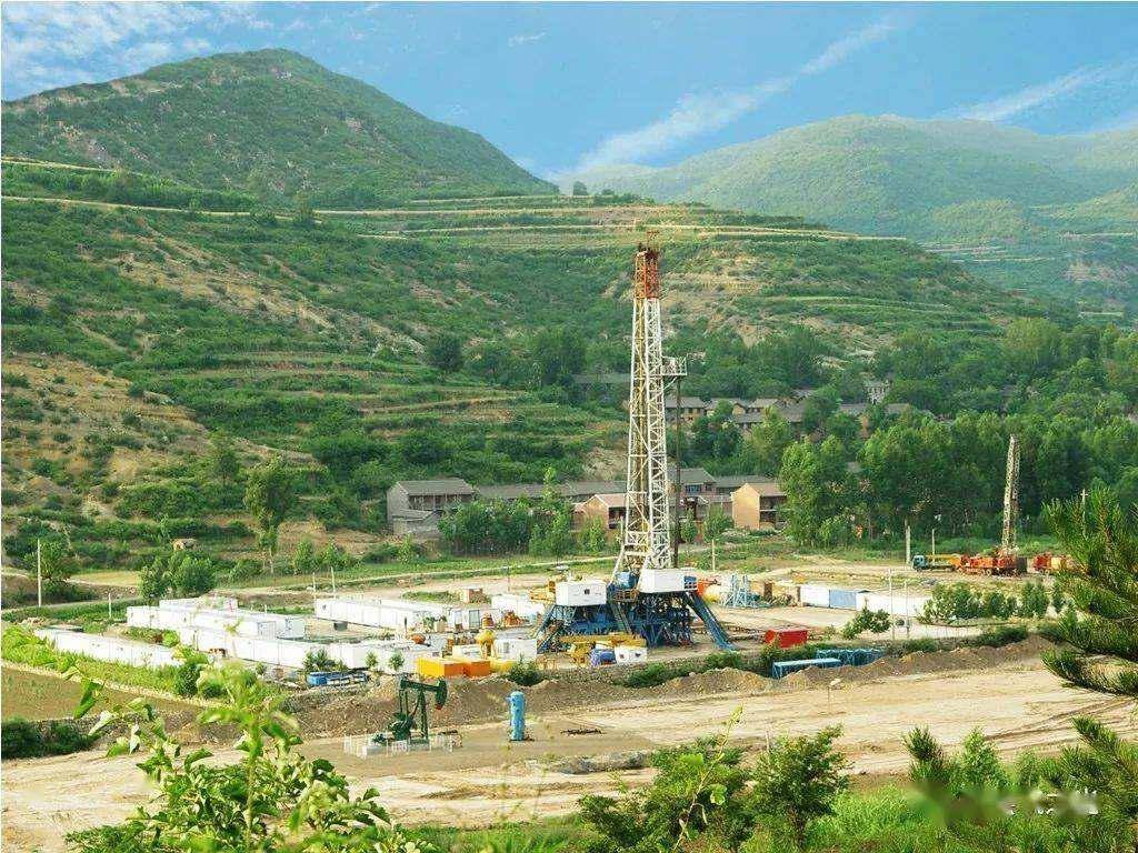 山西建成全国最大煤层气田,抽采力超20亿立方米_华北油田_沁水_气量