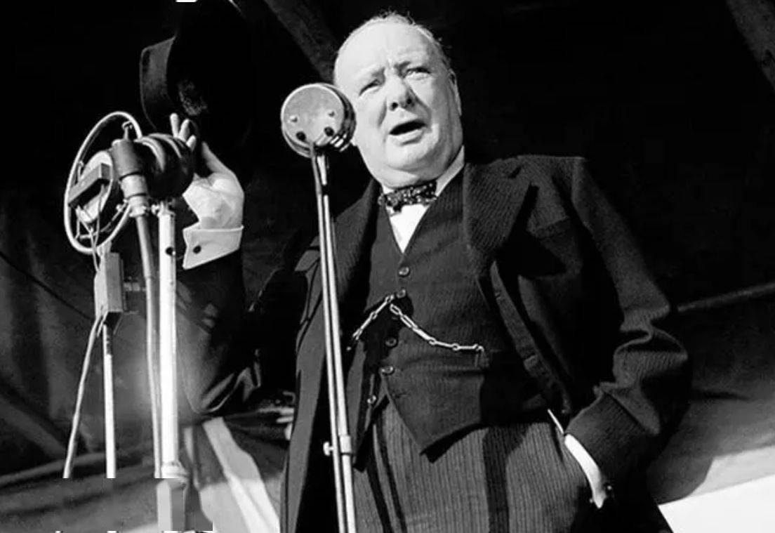 连环美人计法国驻苏联大使拜倒在石榴裙下克格勃燕子魅力