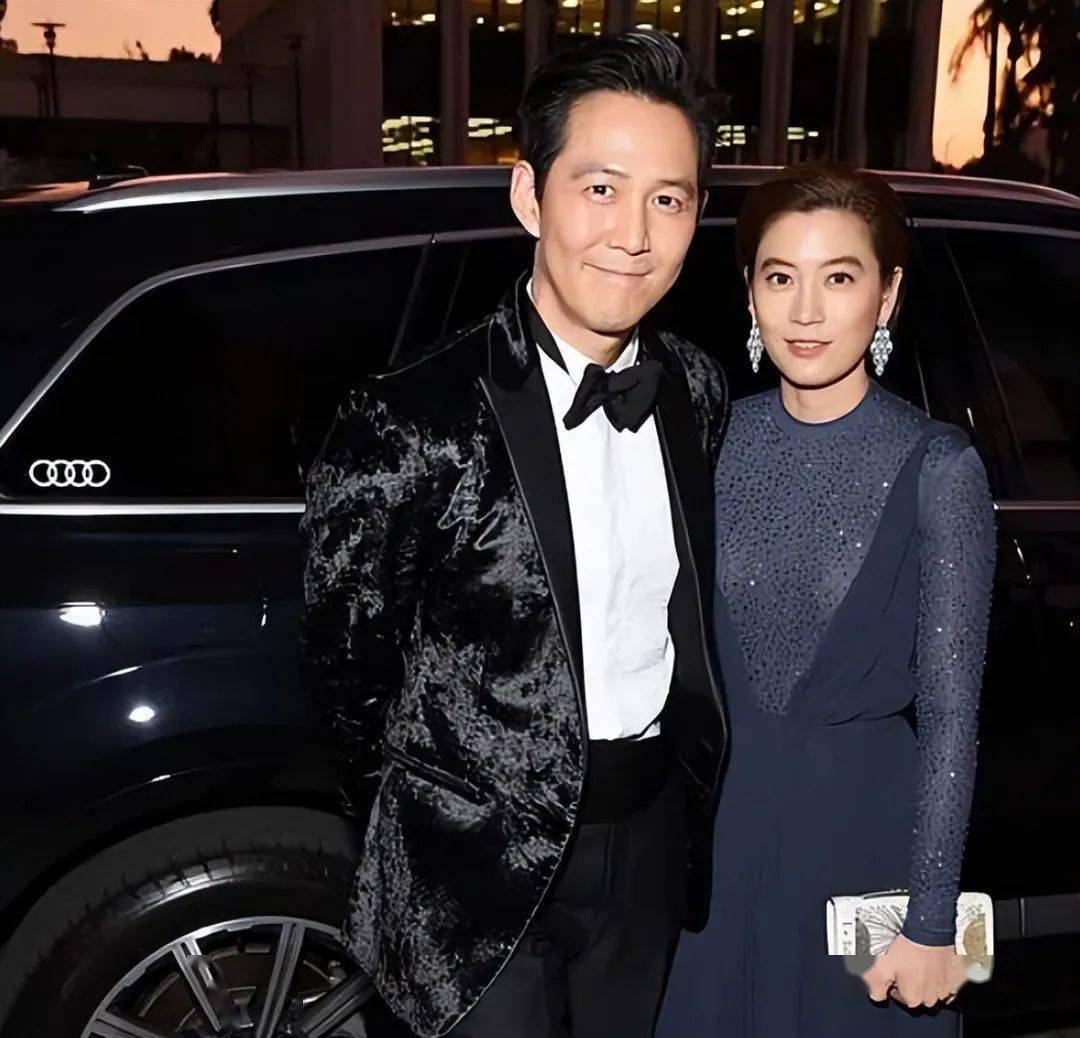 没错,李元洙的爸爸正是三星现任掌门人李在镕,她的大姑姑是三星"大