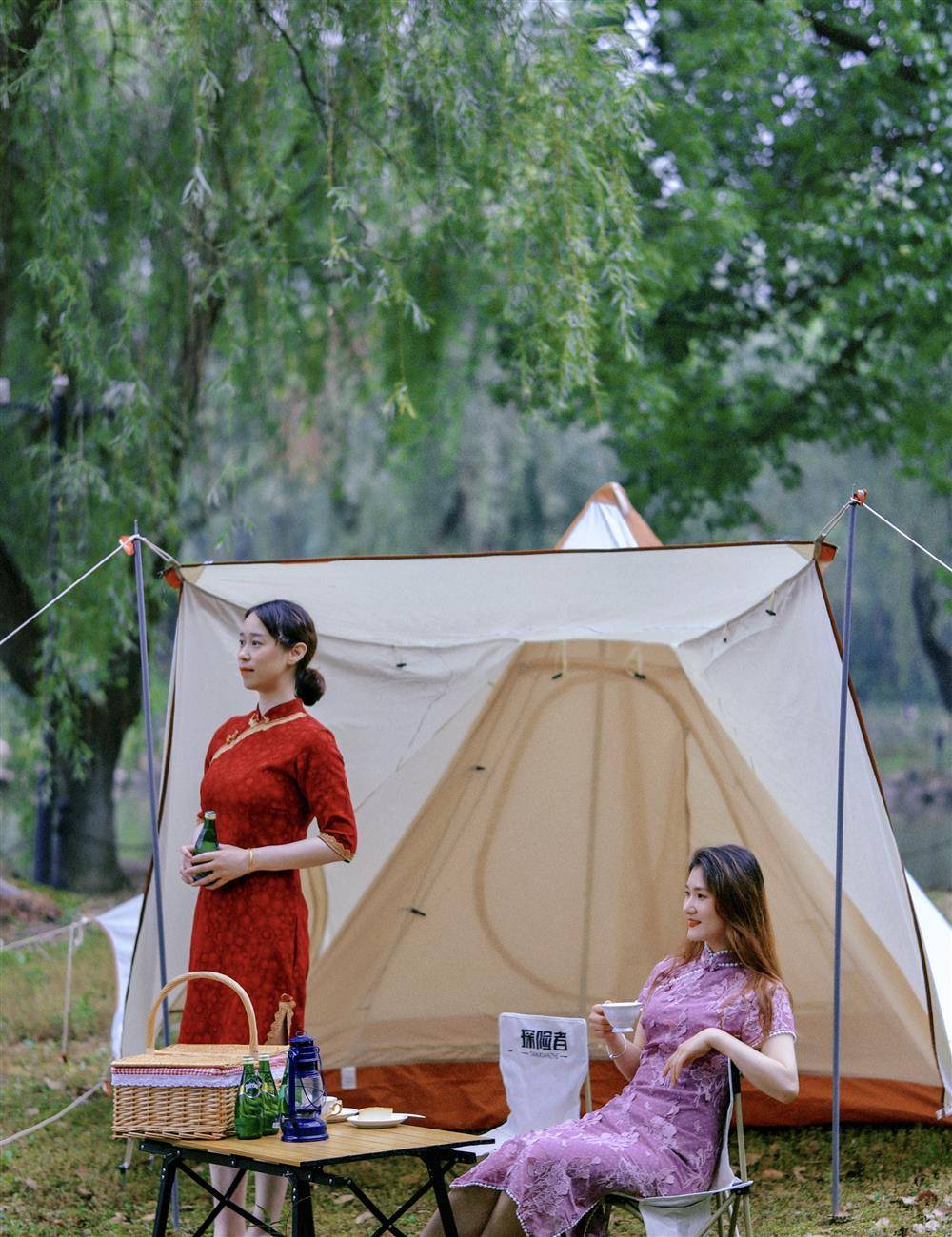 在“电影片场”露营，能否为露营文化注入新体验？