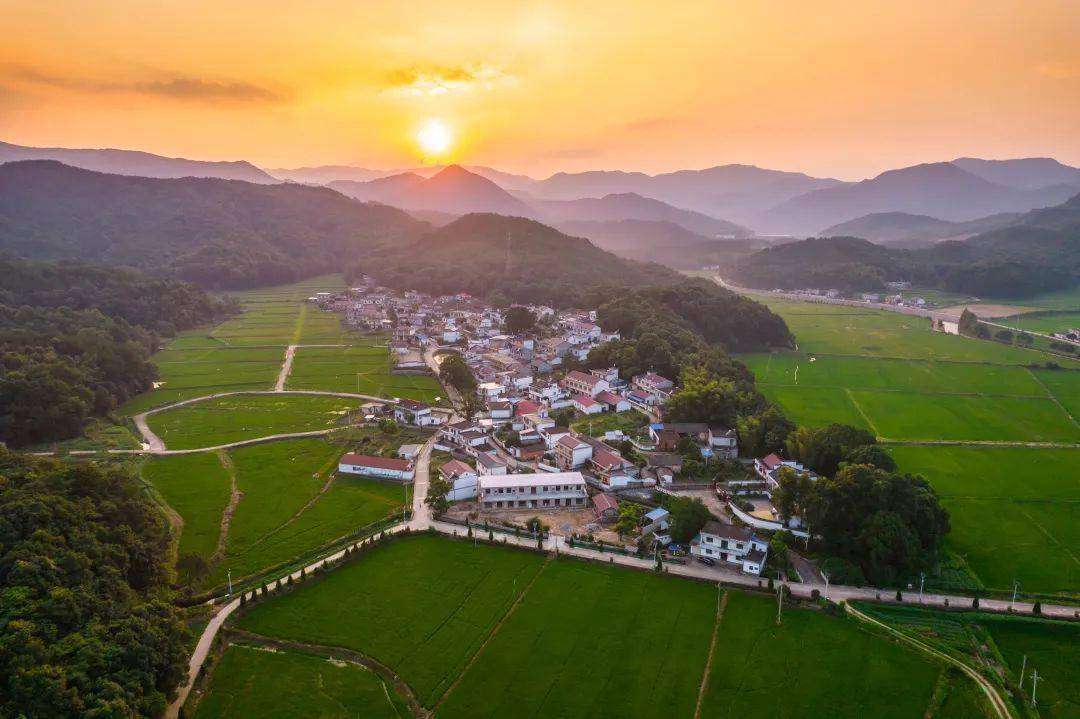 通这十年】安庆驶上建设区域性综合交通枢纽"快车道"_公路_桐城_农村