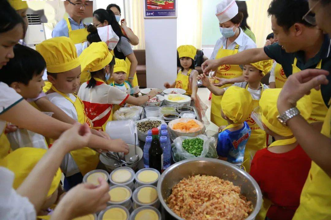 市妇联我爱我家亲子厨房公益活动顺利开展