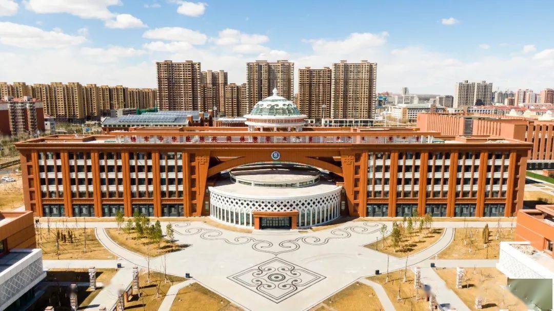 首获公司新添内蒙古建筑工程质量最高奖