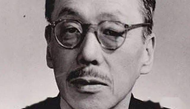 康生被陈叔通评为现代四大书法家之首,德不配位还是名副其实?_郭沫若_评价_我国