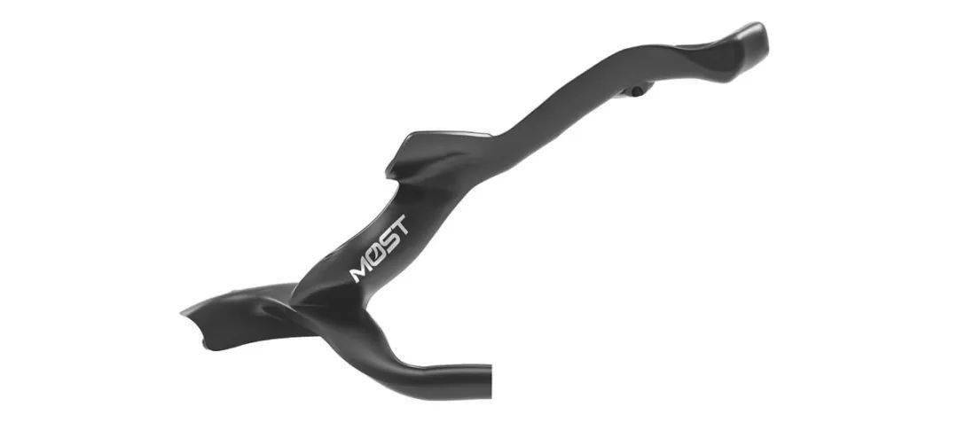 pinarello推出新款tt车bolidef即将亮相环法赛场