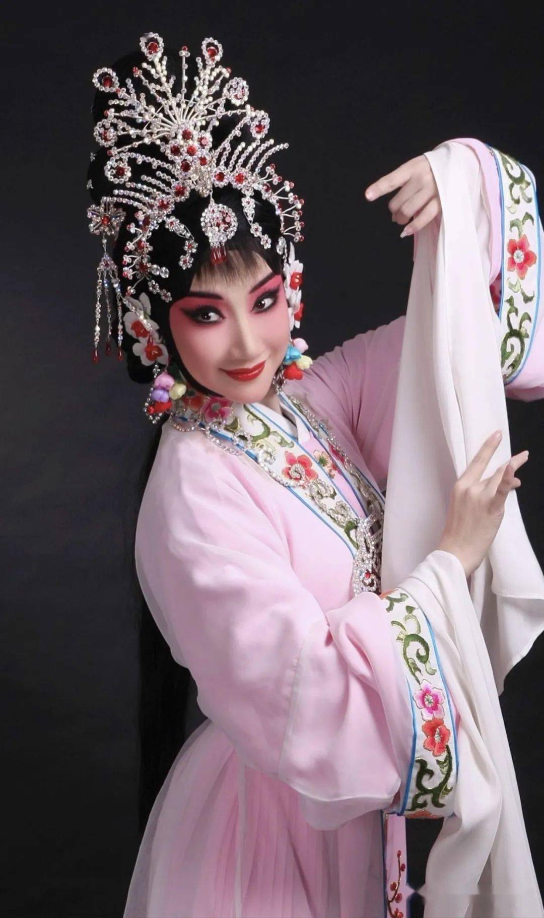 北方有佳人国家京剧院百日集训领军人才培养61张佳春专场