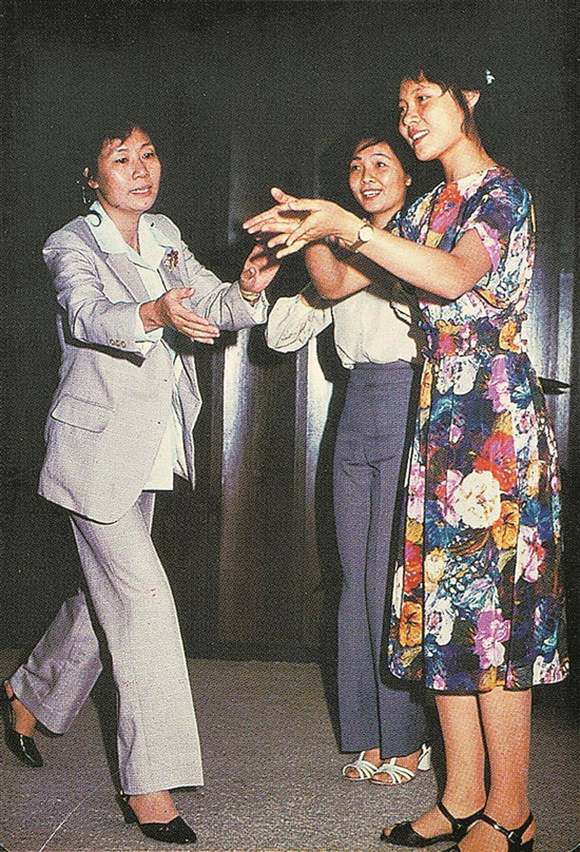 雅歌妙舞阿娘流芳