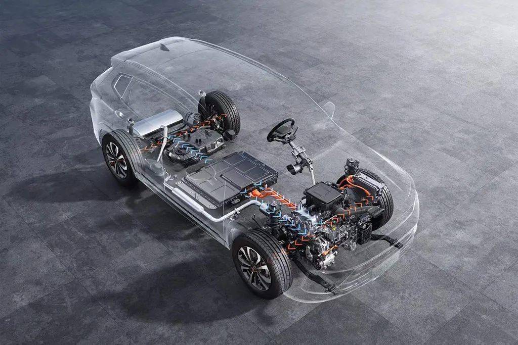 油耗48l续航超1000km全景影像透明底盘15万可买的高端suv