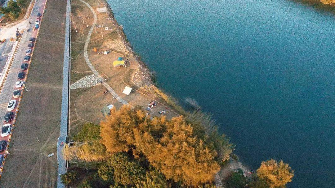 宝地,素有"广州流溪第一湾"美誉,独享21公里长流溪河夏湾拿湿地公园