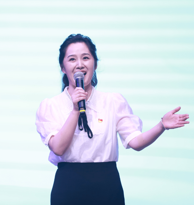 宣讲员 林春燕来自庆元县实验小学,在2022丽水"永做