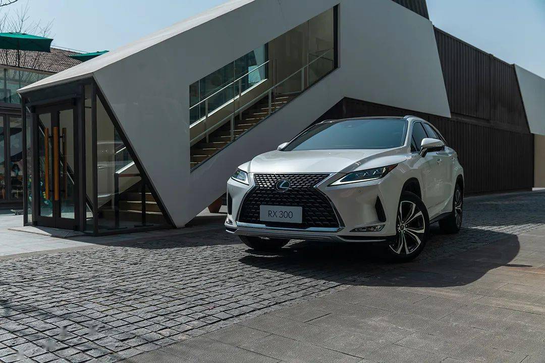 【活动】LEXUS雷克萨斯RX300夏日礼遇享不停_搜狐汽车_搜狐网
