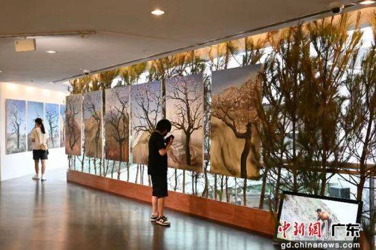 大地惊雷 褚秉超个展 在广东美术馆开幕 艺术 陈楚红 余件 大地惊雷 褚秉超个展 在广东美术馆开幕 艺术 陈楚红 余件