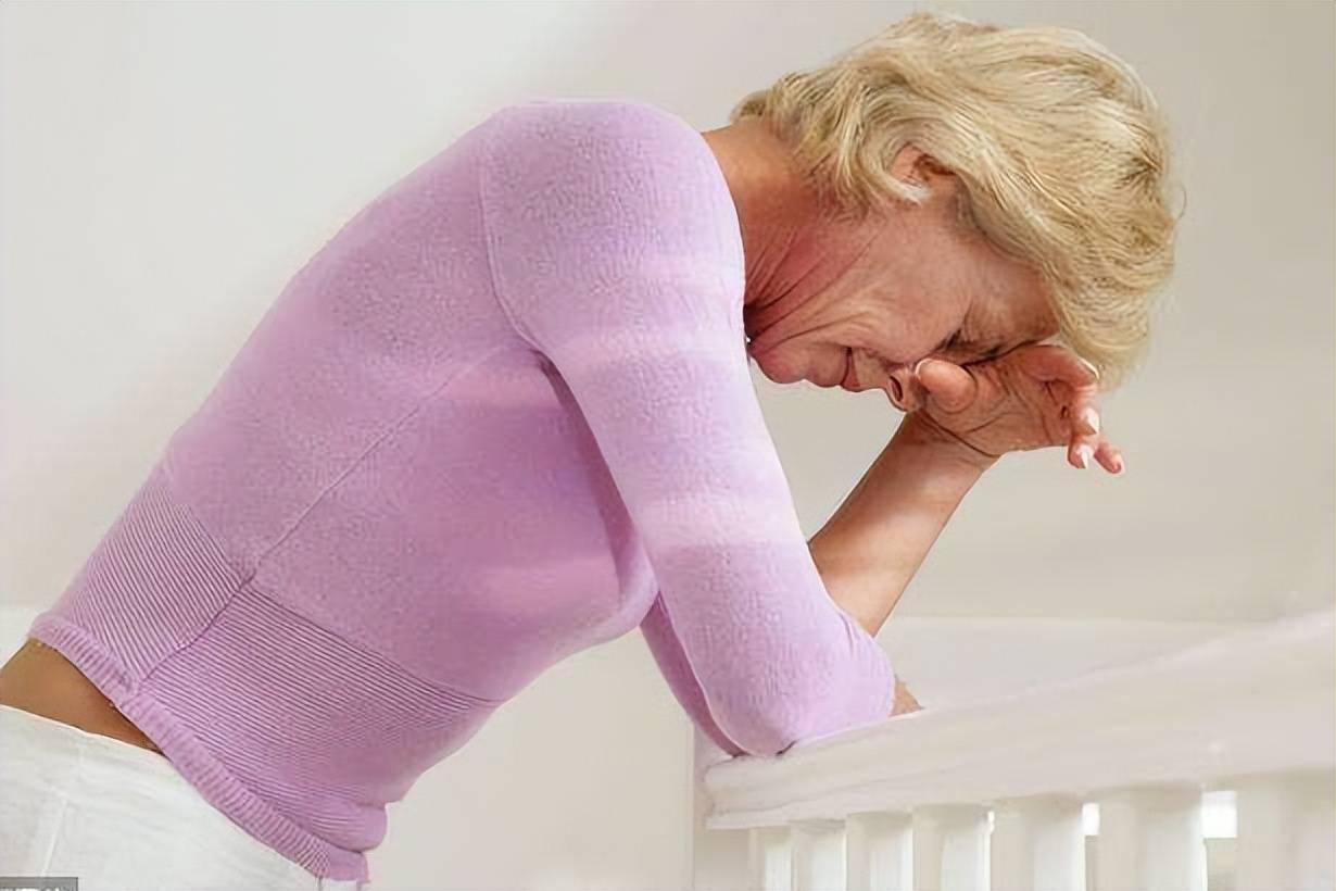 女性最佳绝经期公布不是50岁而是这个年龄可以对照自查