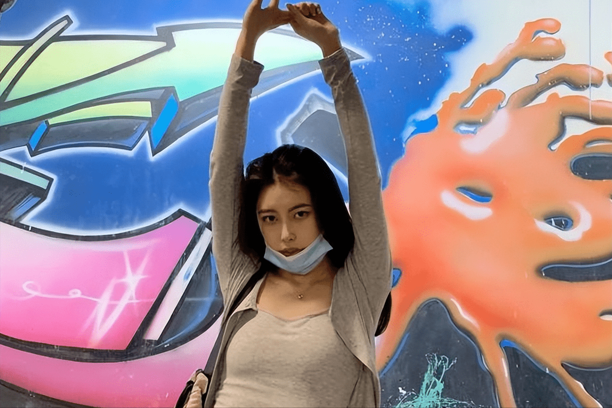 在警方那边也没查到李倩月在云南酒店或者民宿的入住