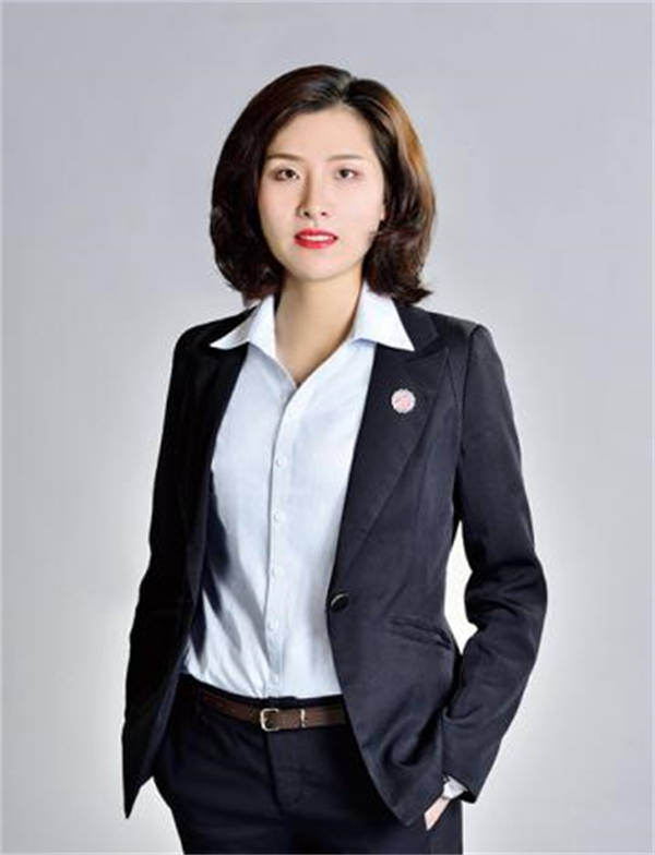 刘菲市级优秀班主任田军市级优秀班主任李海方市级优秀教师马凤琴全国