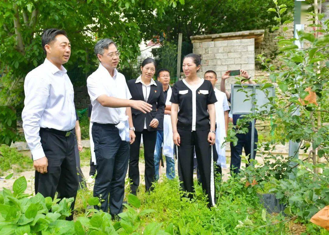 津金同心共同富裕区长胡建平赴小金调研对口支援工作新签约7个产业