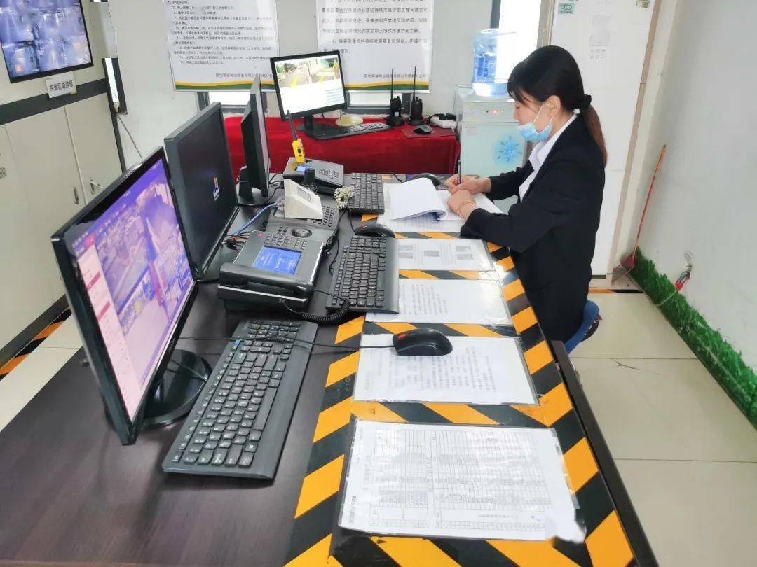 良好的工作习惯,强调团队精神,有效提升荣万家服务品质和客户满意度。杂物清理为了保障业主的居住安全及环