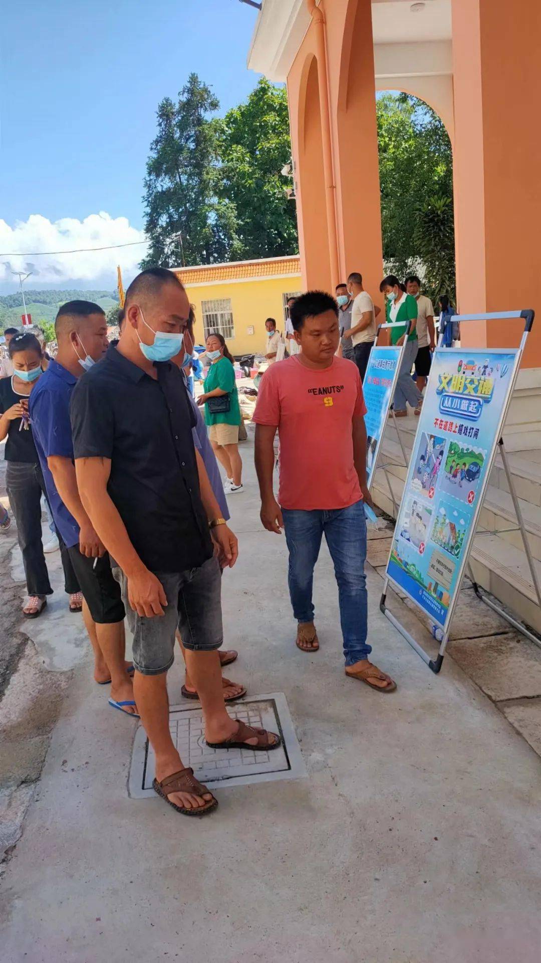 多方合力增实效,筑牢安全防火墙|芒市轩岗中学多元共治开展暑期安全