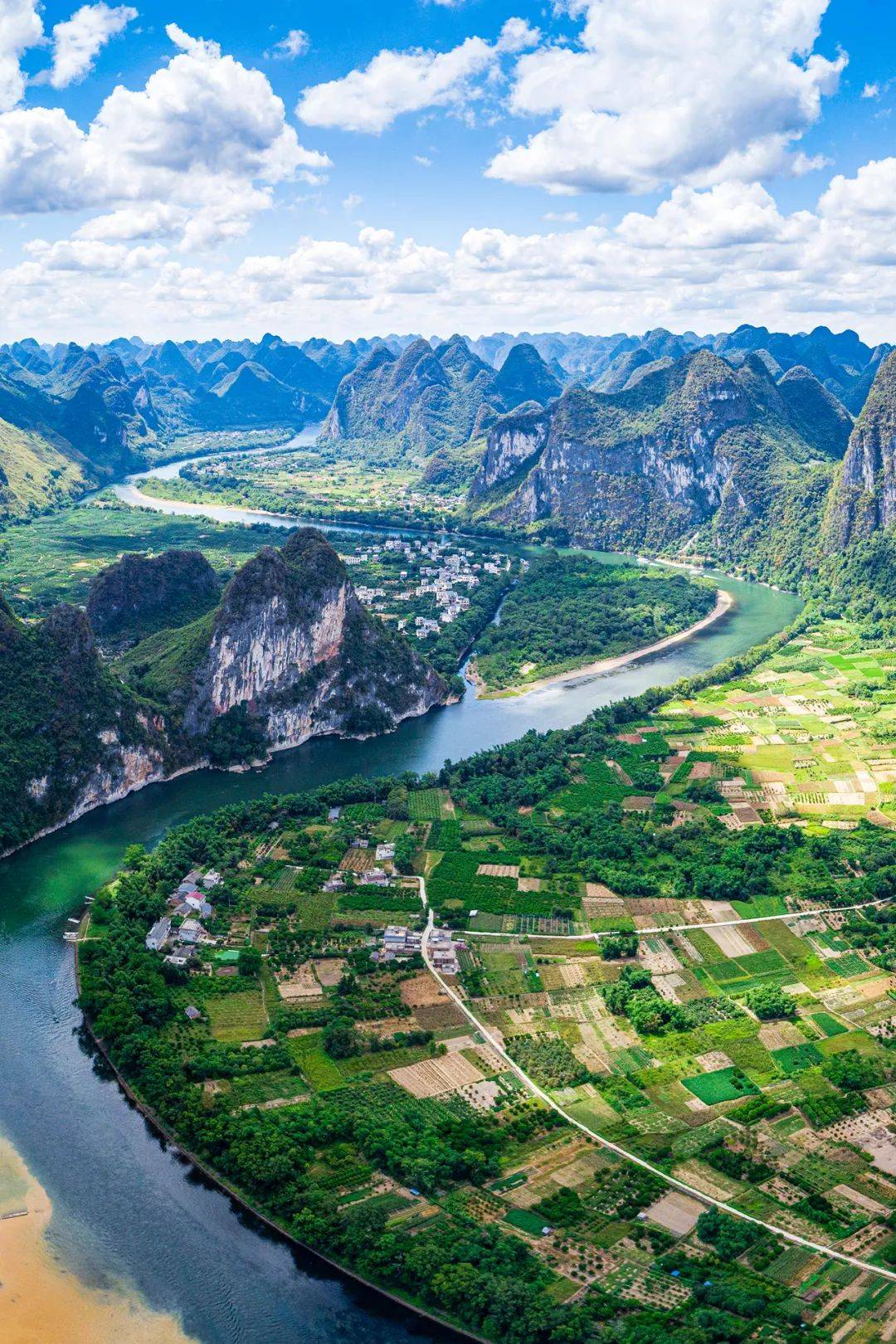 珠江第二大干流北江流域水位大涨,流域内的韶关,清远多地打破降水记录