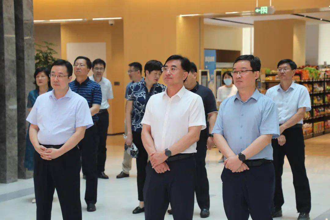 7月19日至20日,烟台市人大常委会副主任李胜刚带领考察组来我市考察