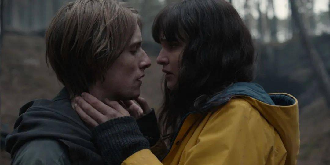 神级烧脑德剧《暗黑》上—— 惊鸿一瞥_netflix_rotten_人物