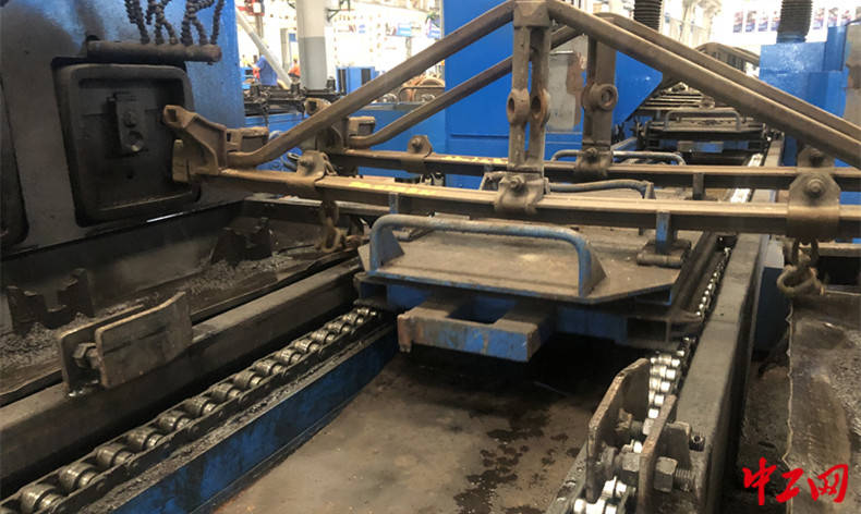 中国铁路南昌局集团有限公司福州东车辆段检修大库制动梁流水线是铁路