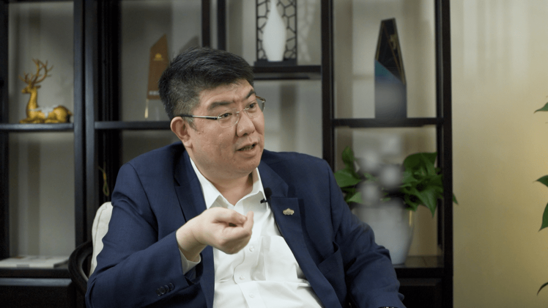 绿地集团耿靖元宇宙遇上房地产多元化迸发新生态名人早餐会