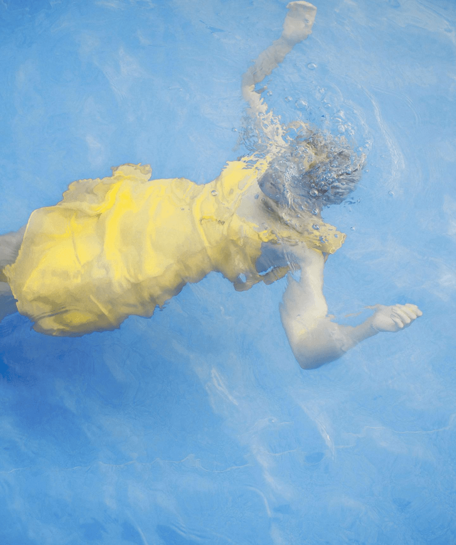 油画般的美martasyrko水下人像摄影