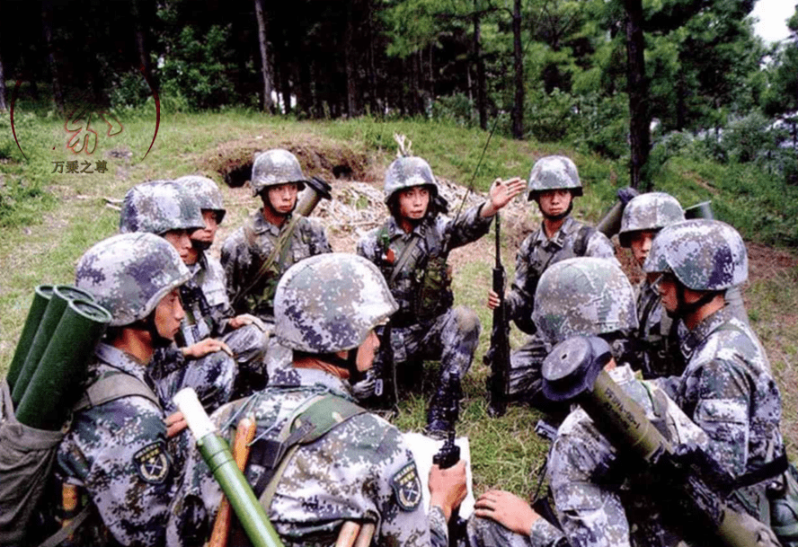 宏大爆破公司也研制了一种采用惯导 激光半主动制导的jk-1型制导榴弹